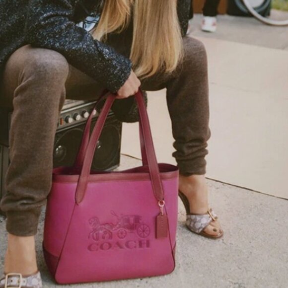NEW! Coach Tote in Colorblock with Horse & Carriage - Bright Violet Rasbery Pink - Picture 4 of 9